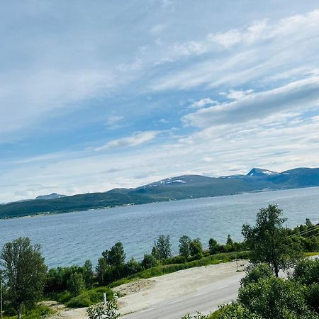 Apartment In Tromso With Sea And Mountain View Экстерьер фото